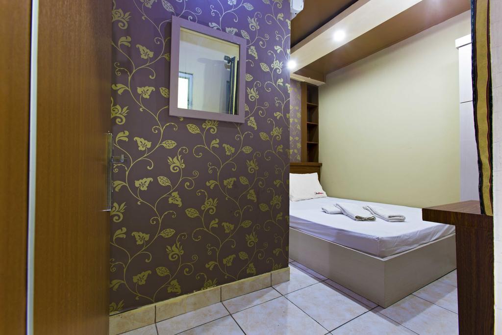 Reddoorz @ Tebet Asem Baris Hotel Jakarta Kültér fotó